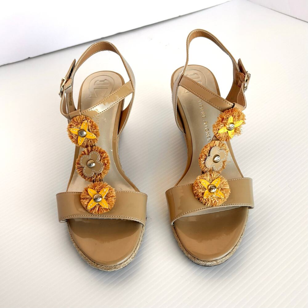 Etienne Aigner Shoes Wedge Sandals Beige Patent Leather, Floral Women’s Size 8